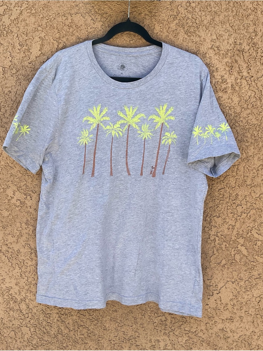 Walt Disney World Park Mickey Mouse Palm Tree XL Tee Summer Vibes Gray Shirt